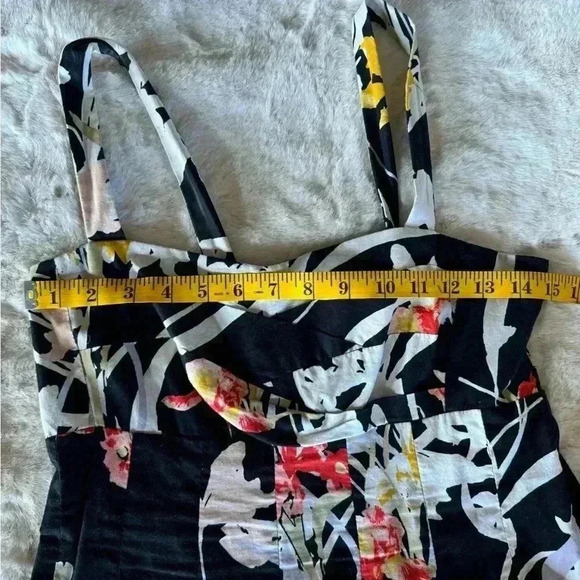 R&K Black women’s black floral Sundress  Size 6 - Picture 7 of 13
